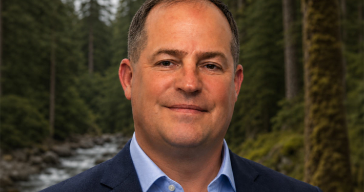 SOU Ashland Distinguished Alumni award winner Brant Hoskins